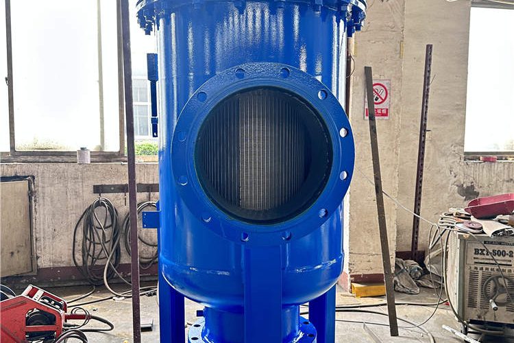 Self cleaning filter is a precision equipment